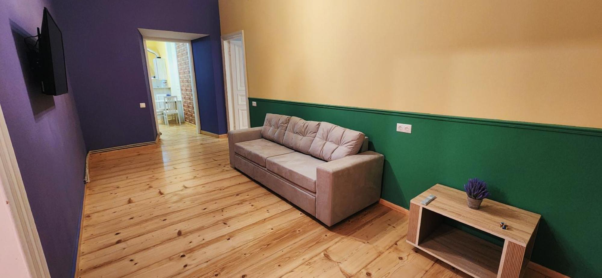 Friends - Your Cosy Apartment In The Center ティビリシ エクステリア 写真